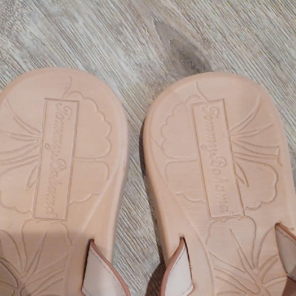 Tommy Bahama Brown Sandals - Picture 2 of 5